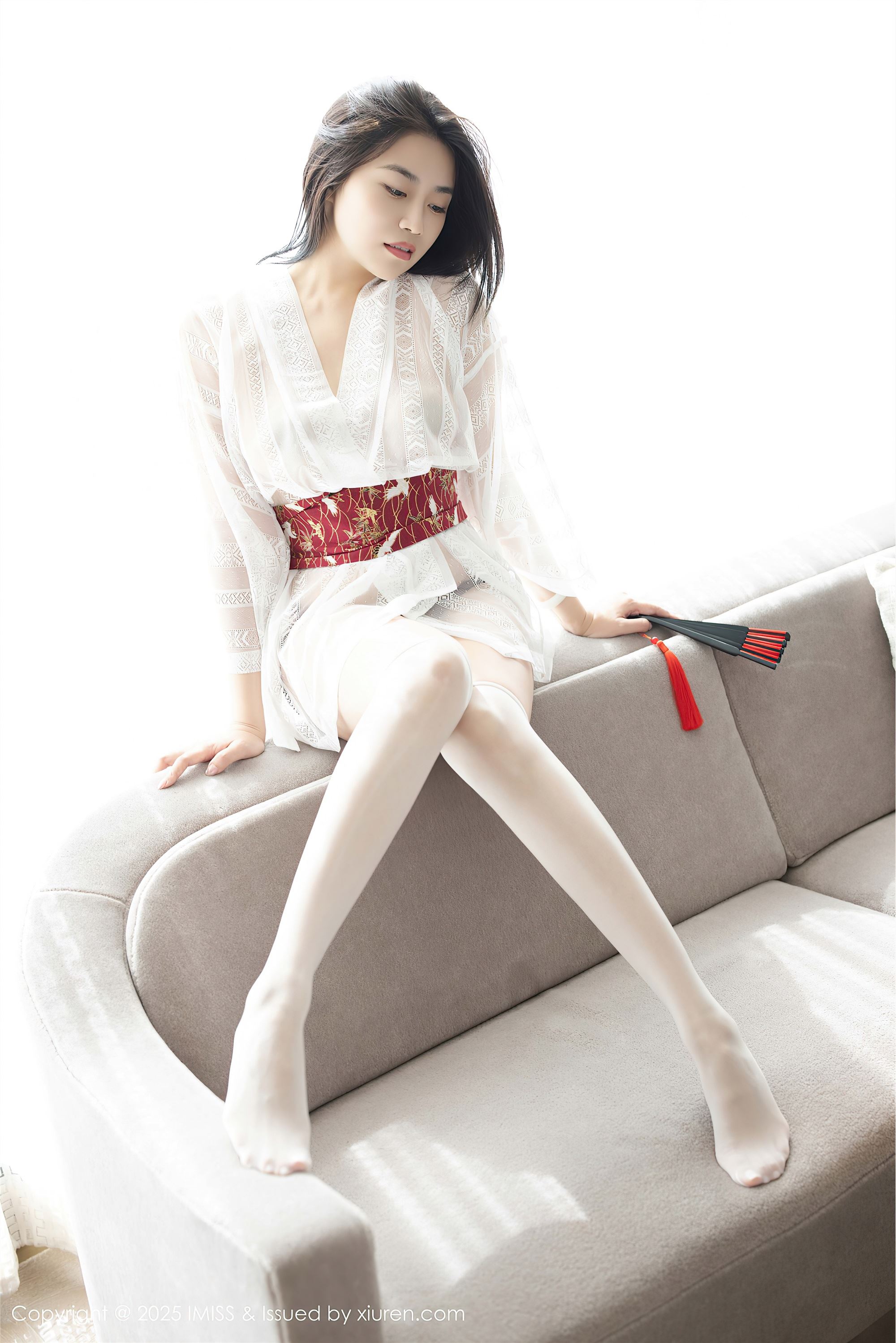 IMiss爱蜜社 2025.08.14 VOL.798 许诺Sabrina